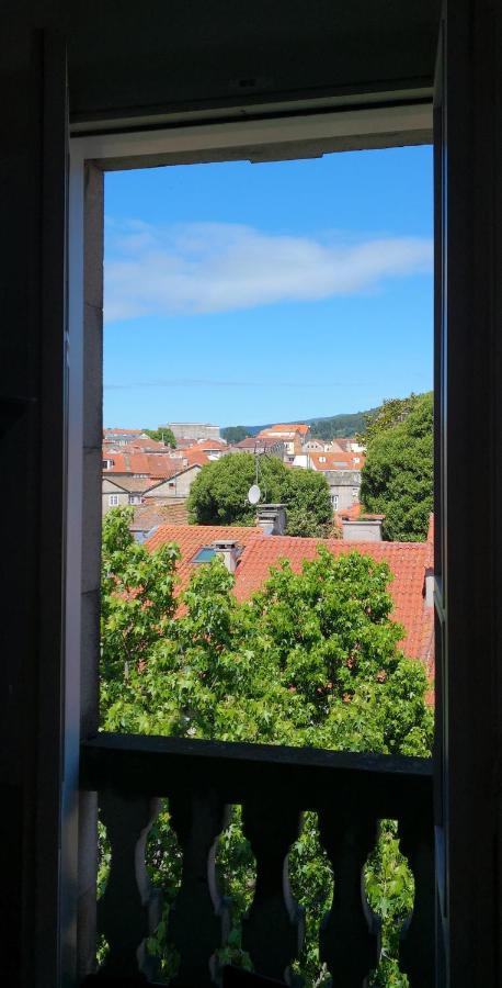 Excelentes Vistas En La Plaza De La Verdura Pontevedra Exteriör bild